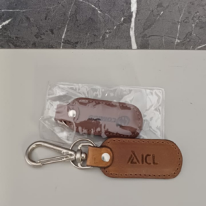 Chaveiro de Couro com Mosquetão