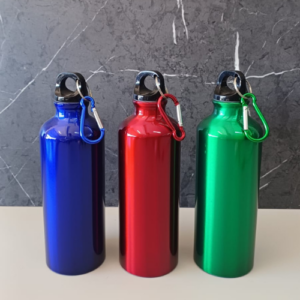 Squeeze de alumínio 500 ml com mosquetão